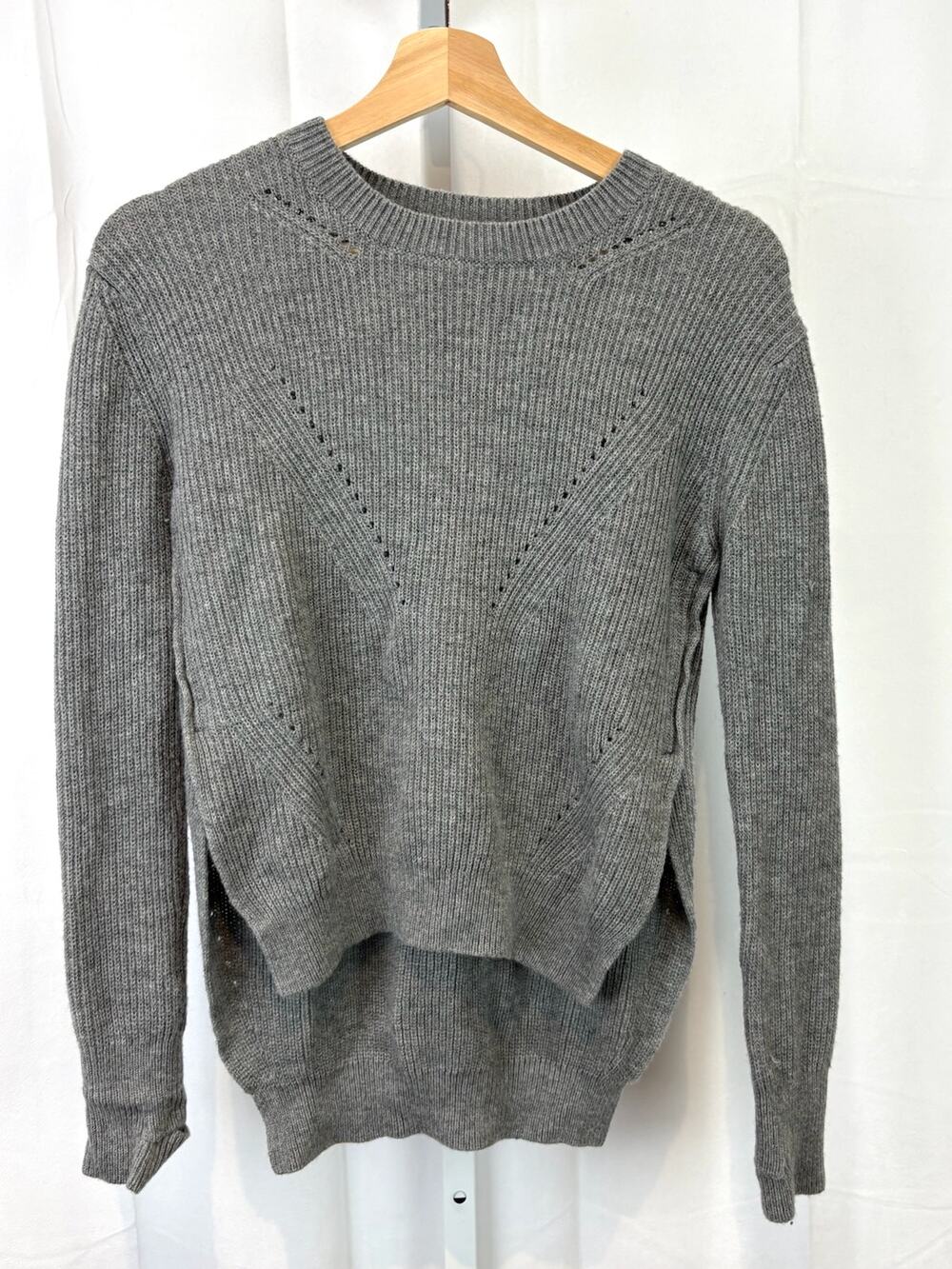 LULULEMON Estimated XS Seva Sweater Thumbholes Merino Wool Heathered Medium Gray